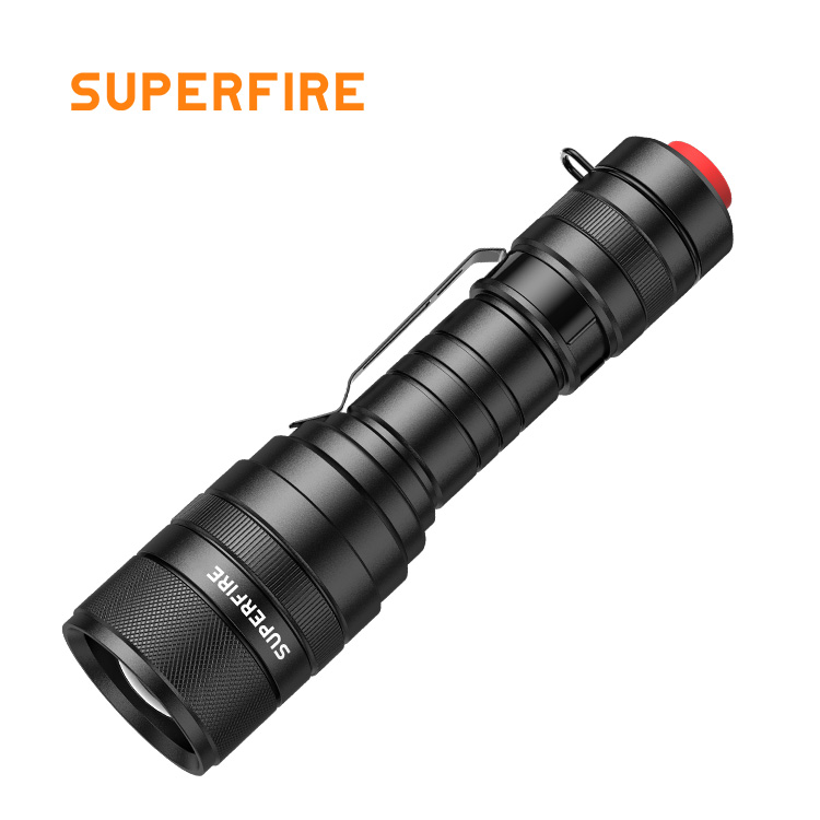 F5 1100 Lumen Zoomable Flashlight